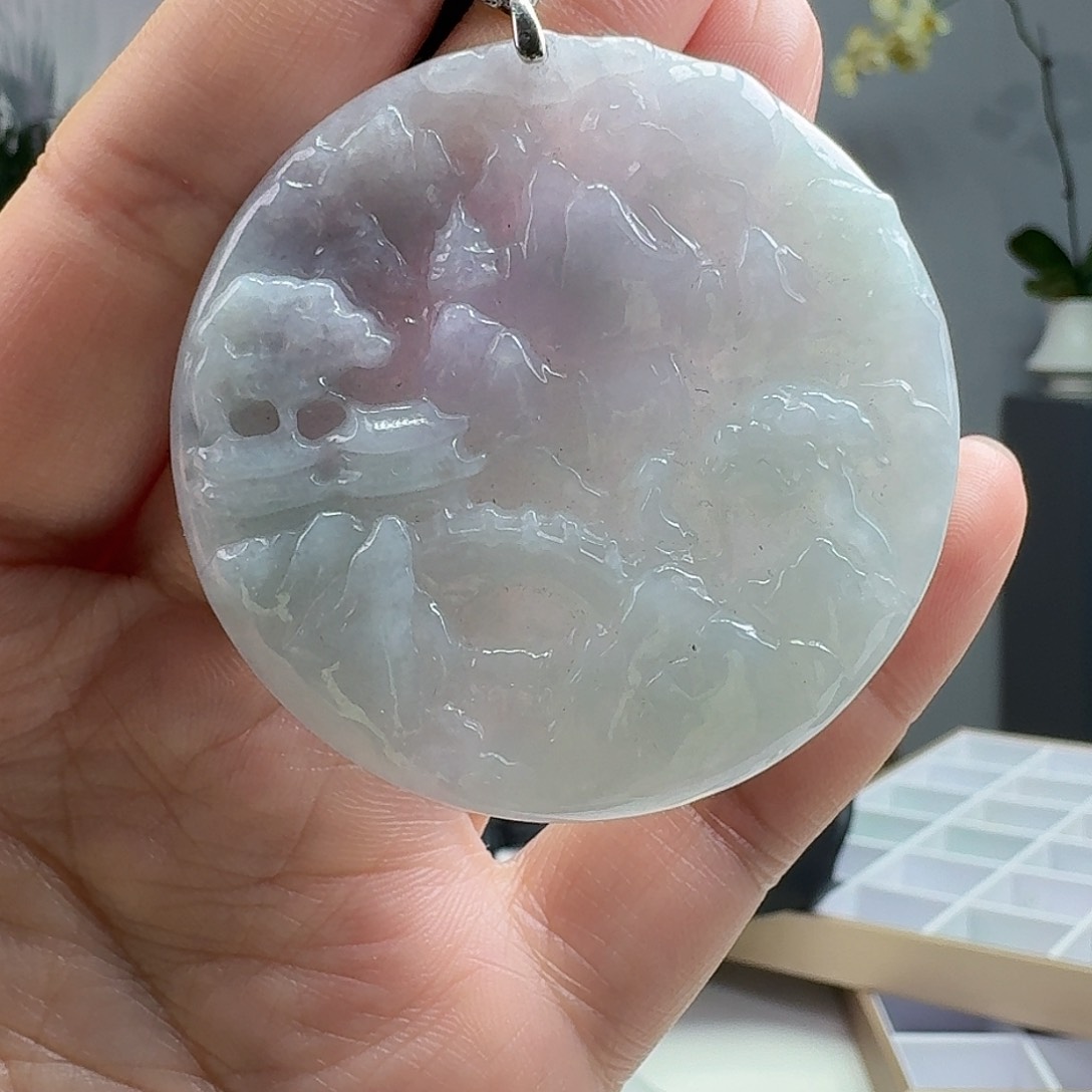 翡翠吊坠(赠链)未镶嵌天然