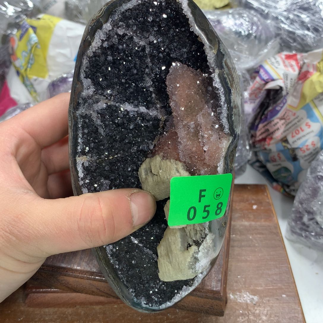 紫晶大型摆件（非配饰）未镶嵌