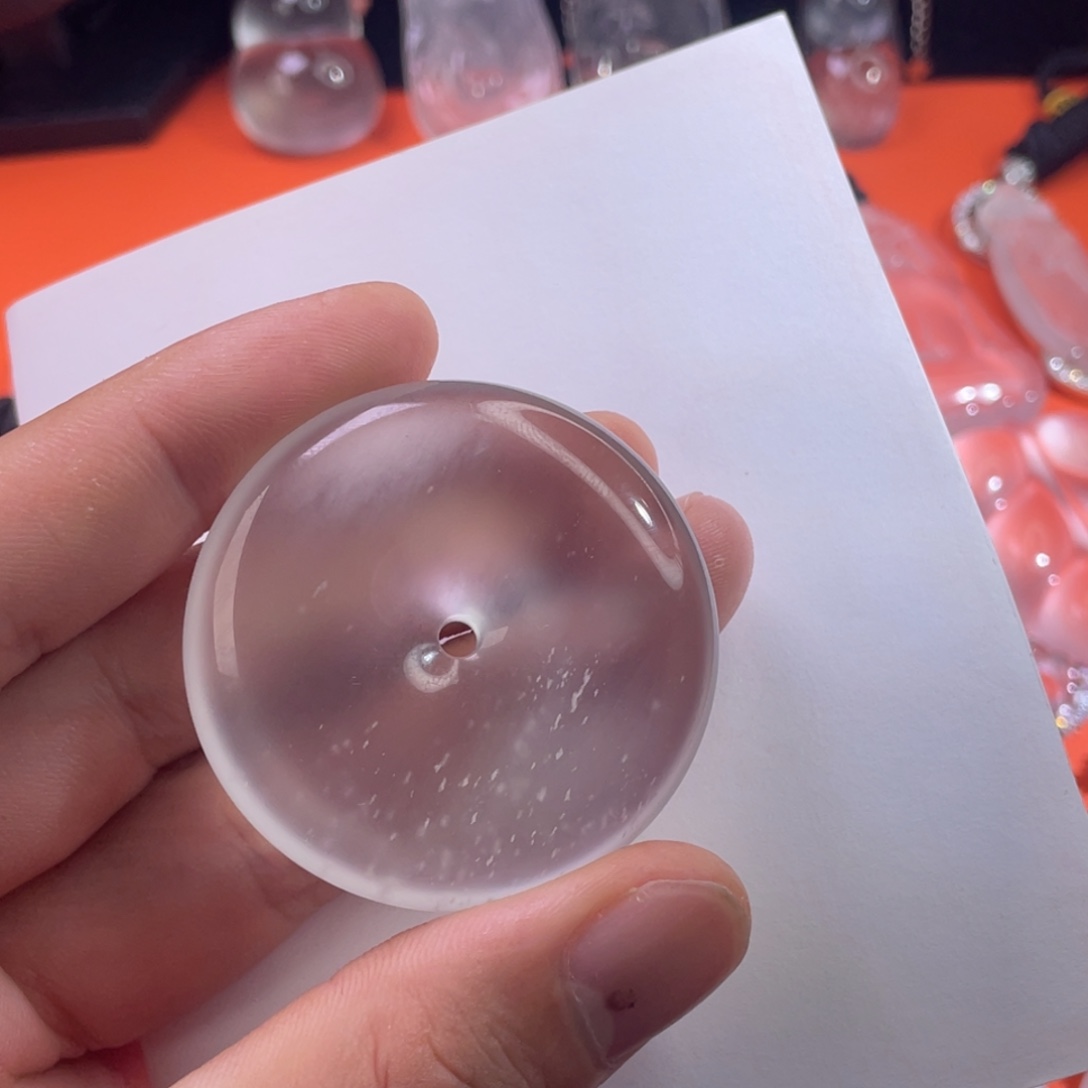 石英质玉未镶嵌颈饰高品质平安扣