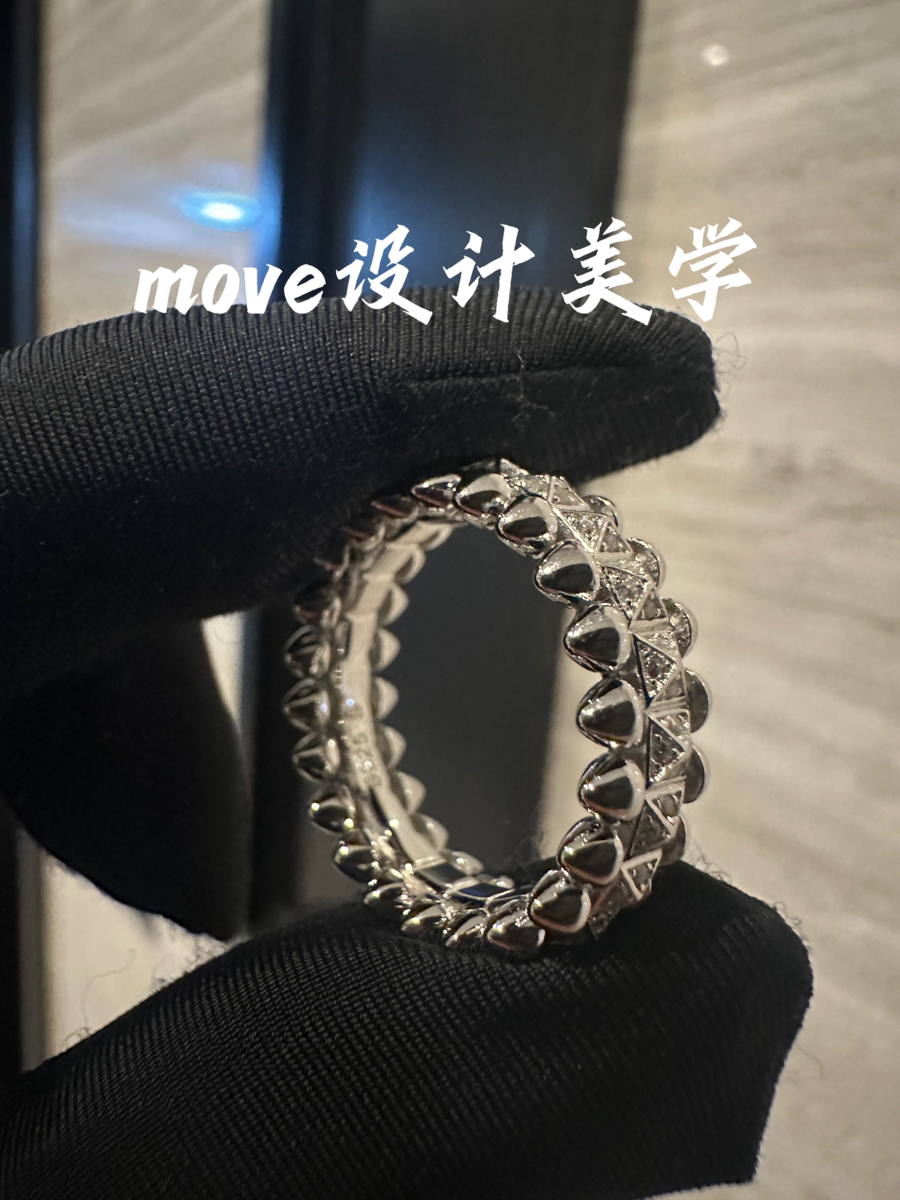 925银合成锆石戒指 【宽窄柳丁】