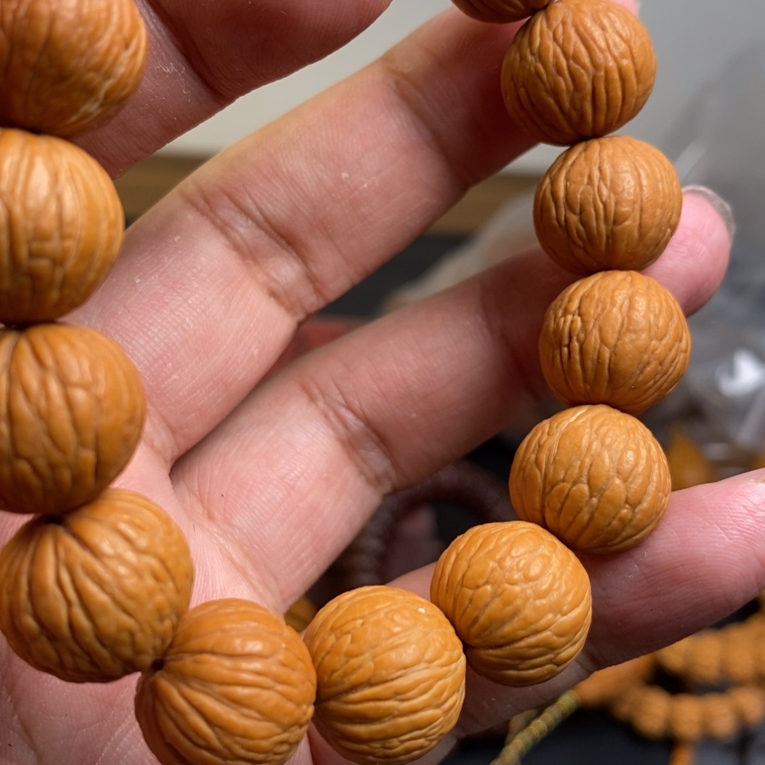 后****猴头核桃吊坠猴头