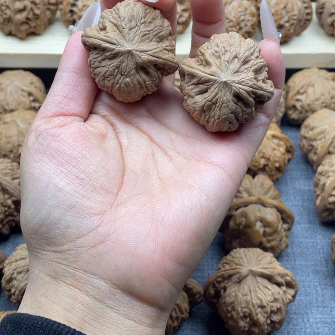 吊坠文玩核桃铁锤40