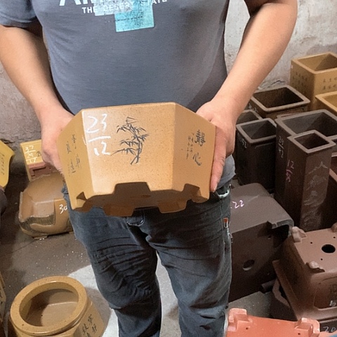 紫砂花盆手工艺品