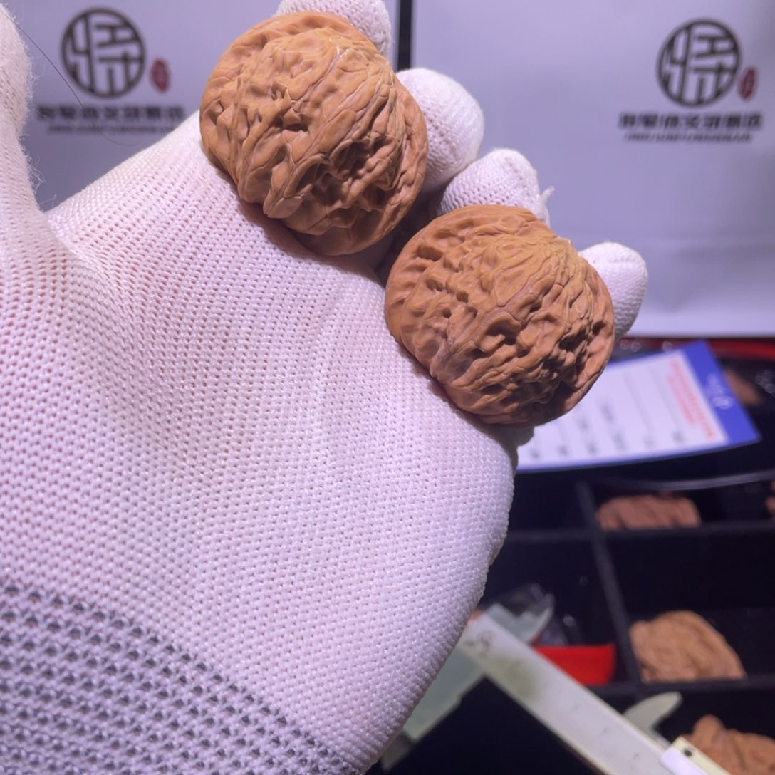 文玩核桃把件661 磨盘