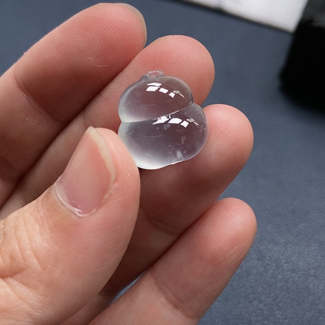 翡翠未镶嵌颈饰玻璃钢葫芦