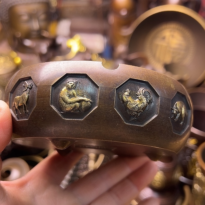 铜123666788998778988