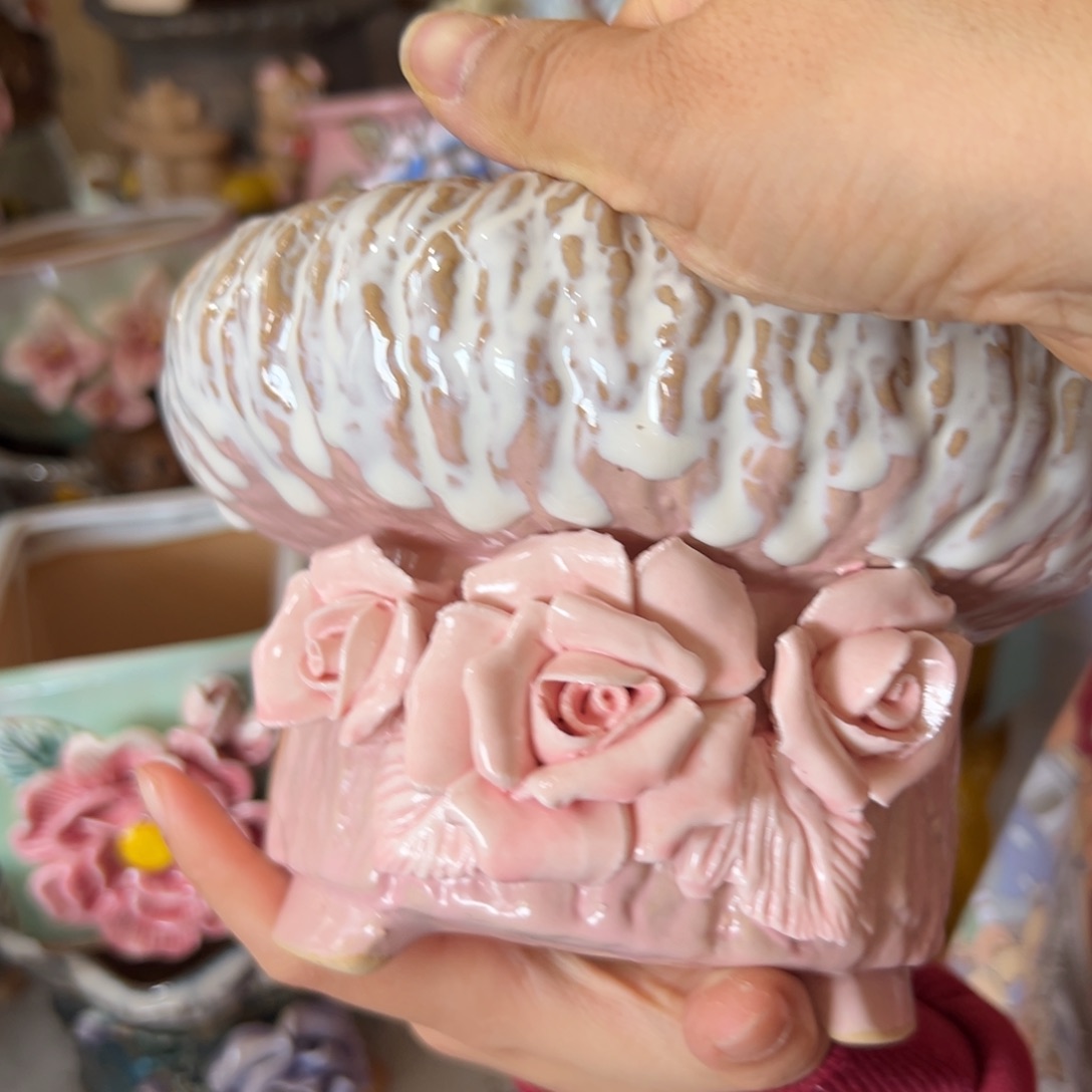 花盆，满20发货爱退款拉黑