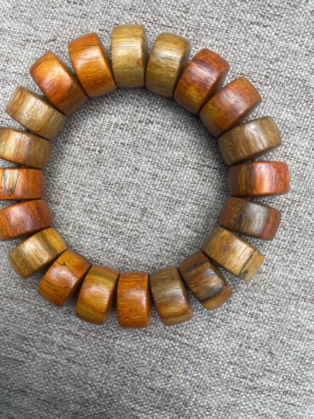 沉香木串文玩老料 333号