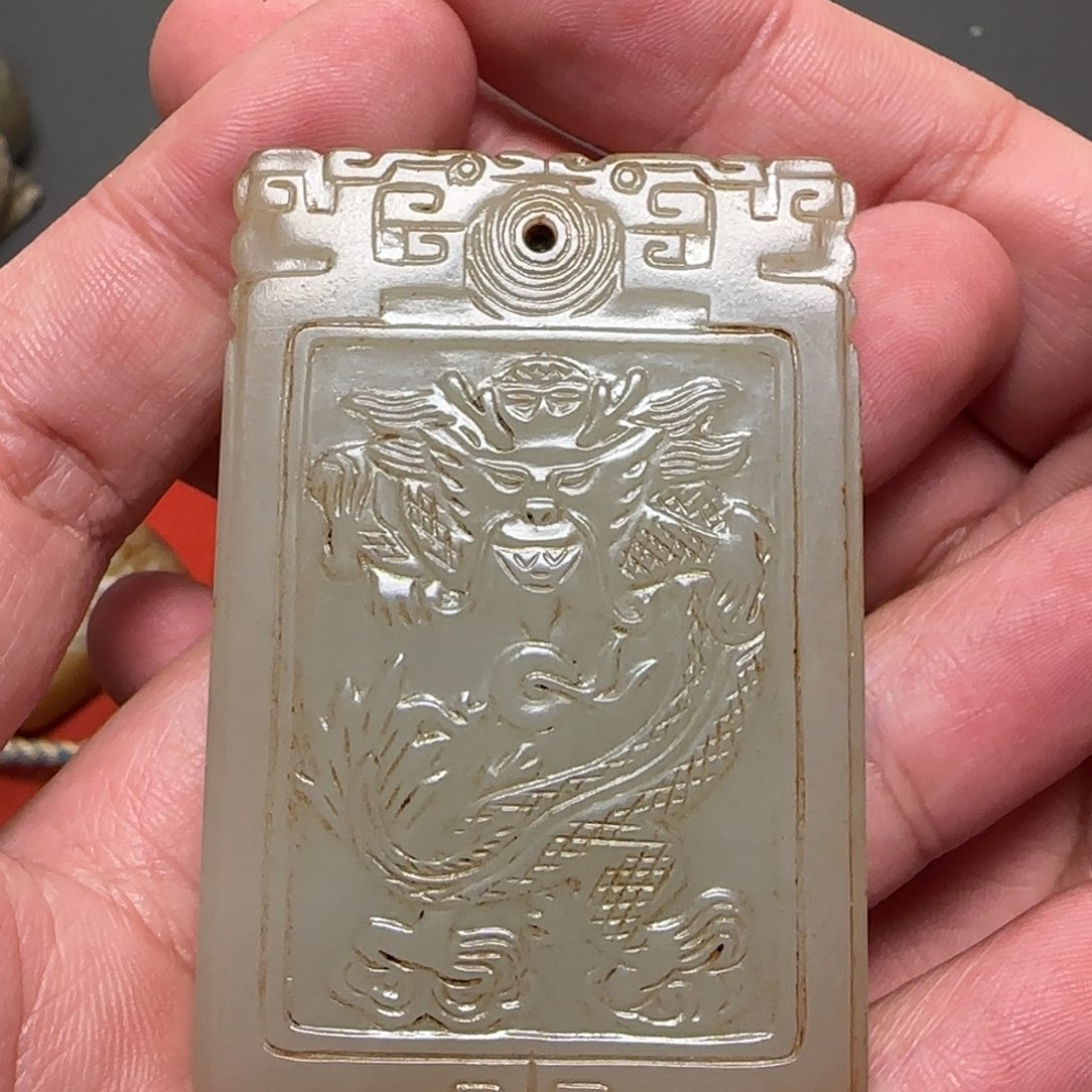 和田玉把件未镶嵌挥**间