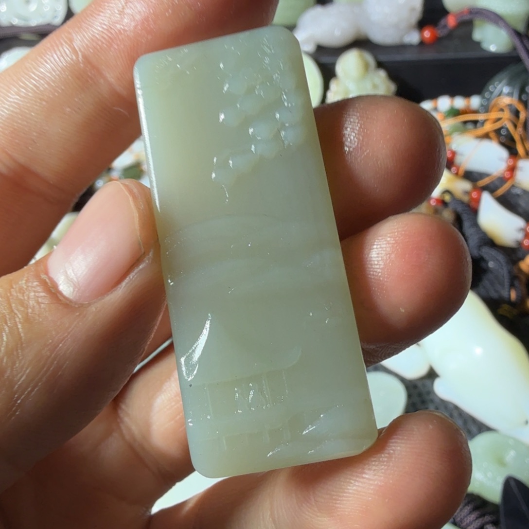 和田玉未镶嵌颈饰