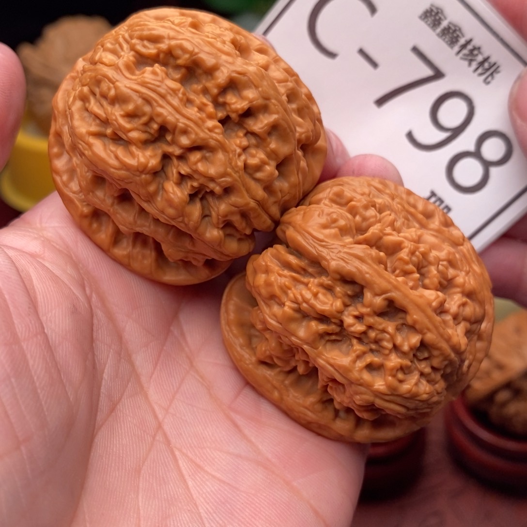 文玩核桃把件粗筋42