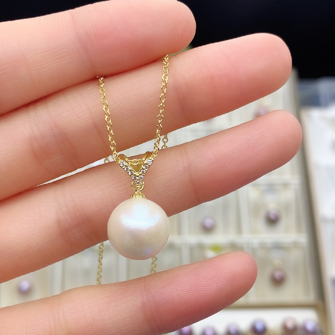 淡水珍珠颈饰合金