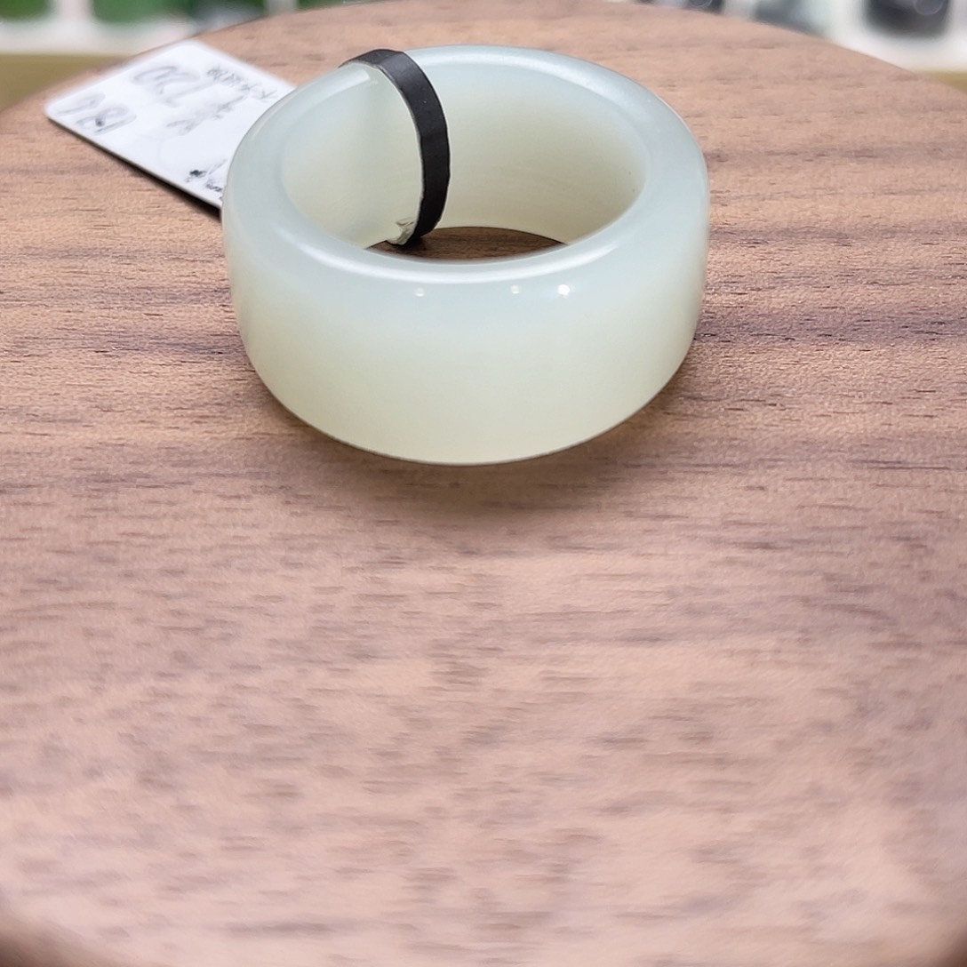 和田玉戒指未镶嵌4-18.6