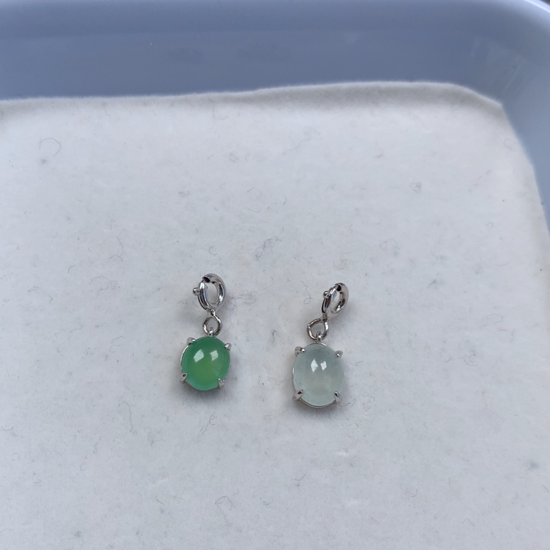 翡翠银S925镶嵌颈饰蛋