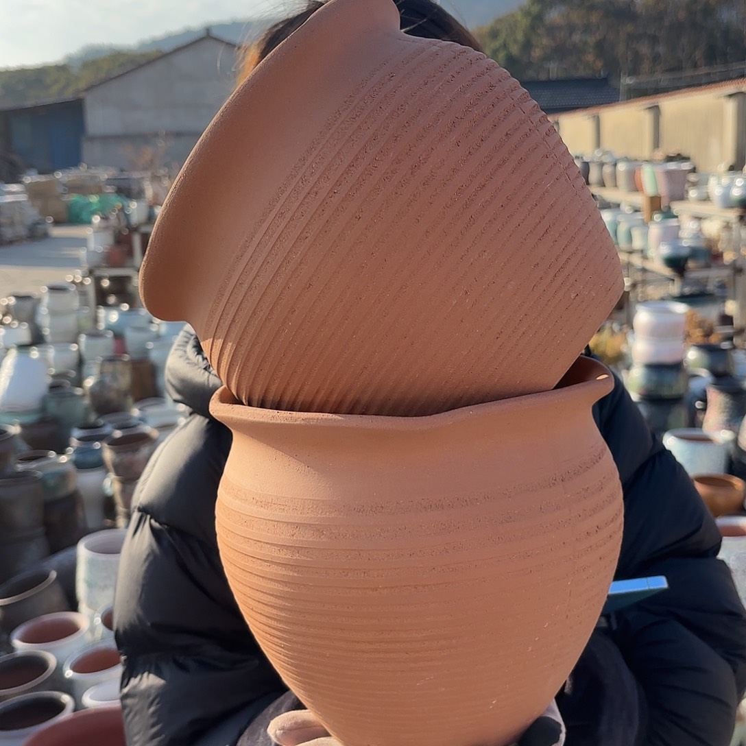 口径20高度18两个红陶