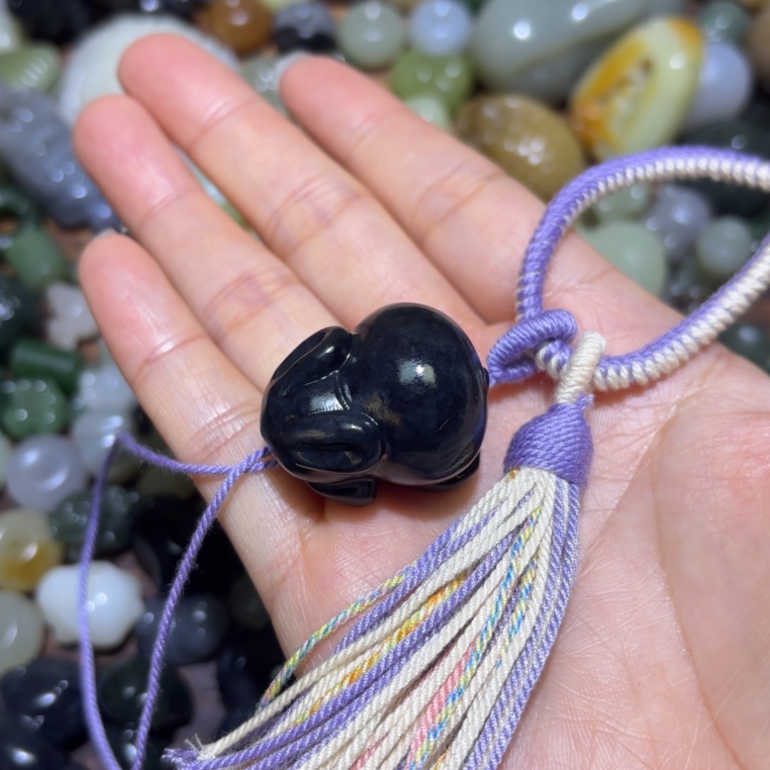 和田玉未镶嵌珠宝半成品