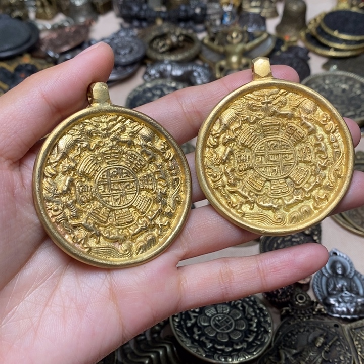 得***下铜家居福利挂件吊坠