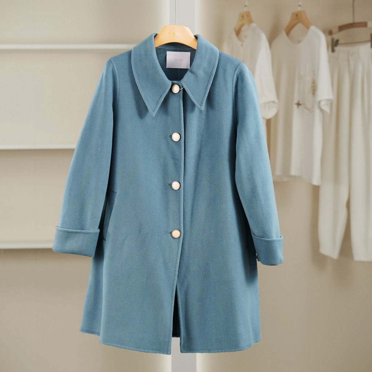 麦迪尚品【D】4072738 秋冬厚款浅海蓝色双面呢大衣品牌撤柜女装