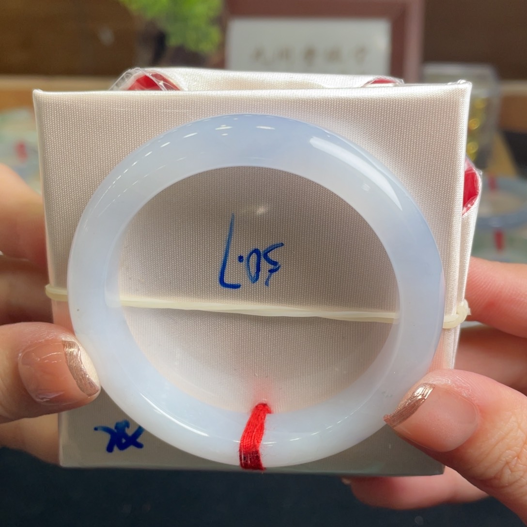 翡翠手镯未镶嵌50.6 正圈