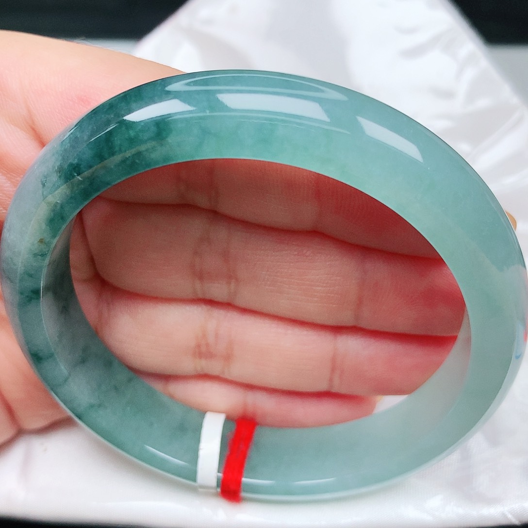 未镶嵌手镯翡翠68冰冰海蓝之谜