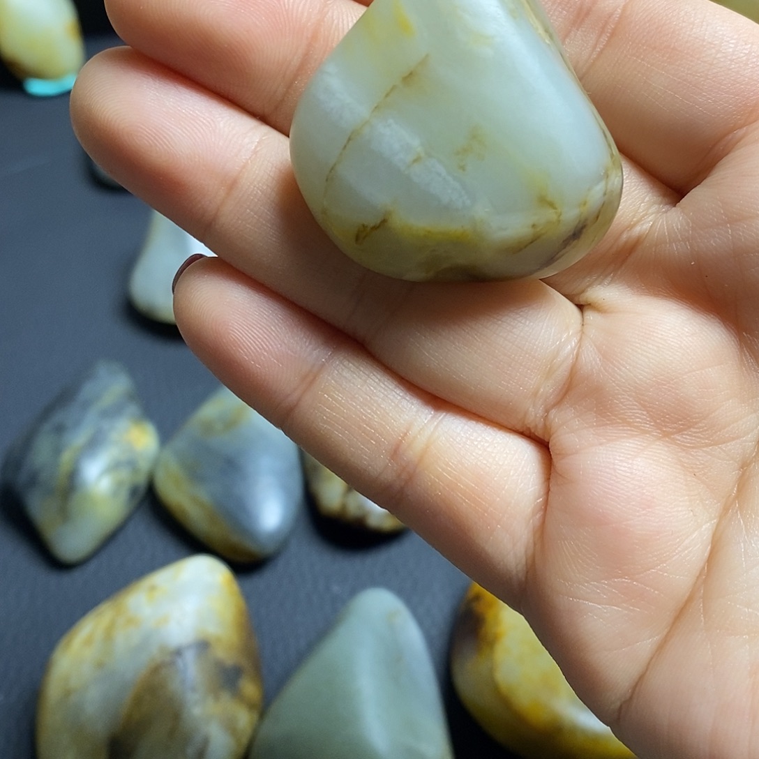 美***然和田玉未镶嵌挂件