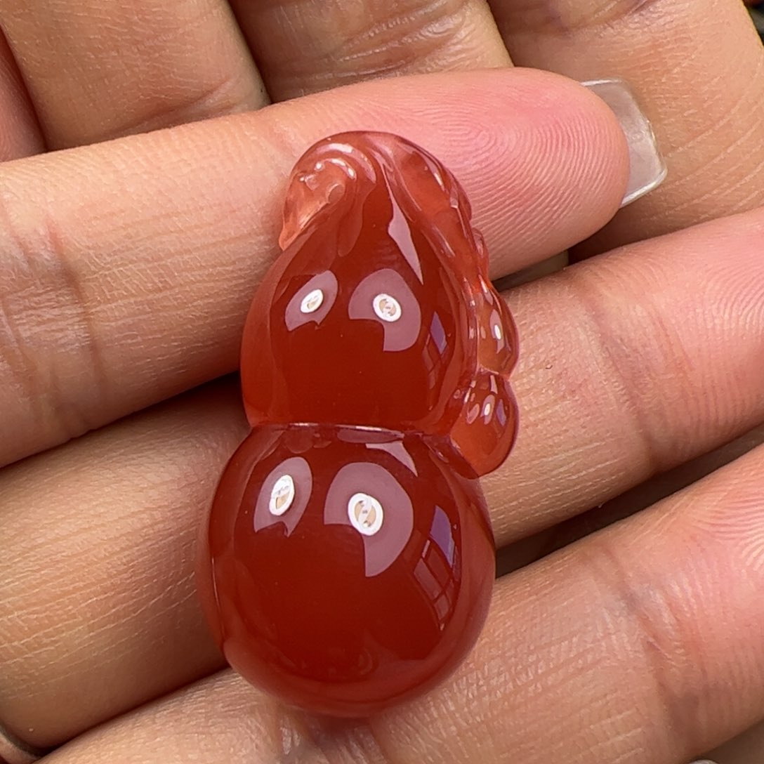 未镶嵌吊坠南红玛瑙