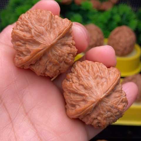 吊坠文玩核桃蛮王37全品