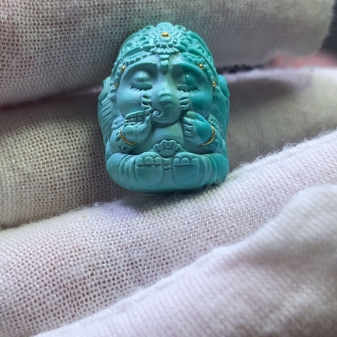 绿松石配饰未镶嵌