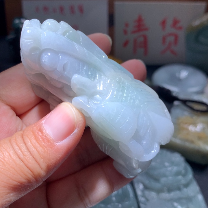 翡翠未镶嵌颈饰保真天然A货翡翠