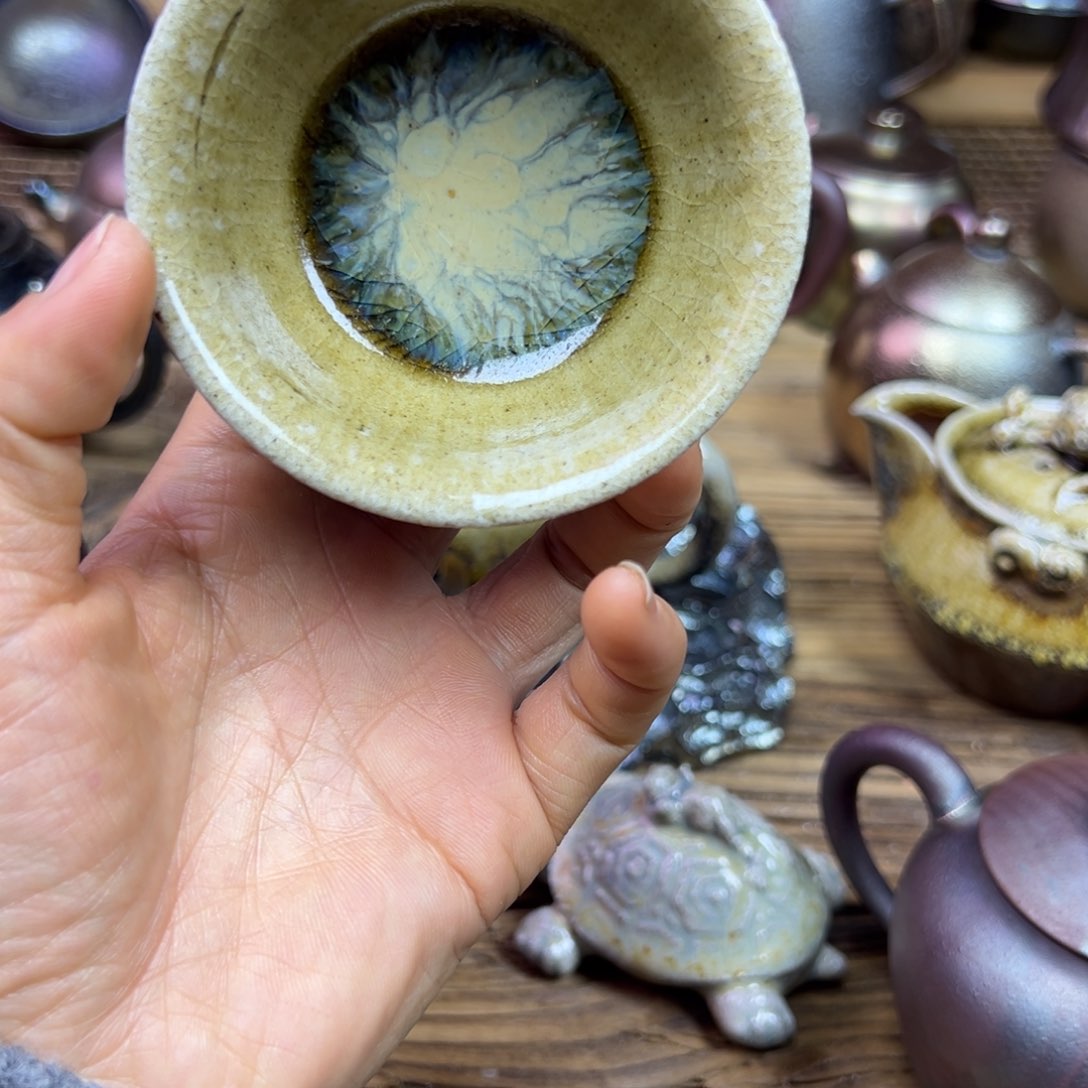 圈*…云南建水紫陶柴烧杯