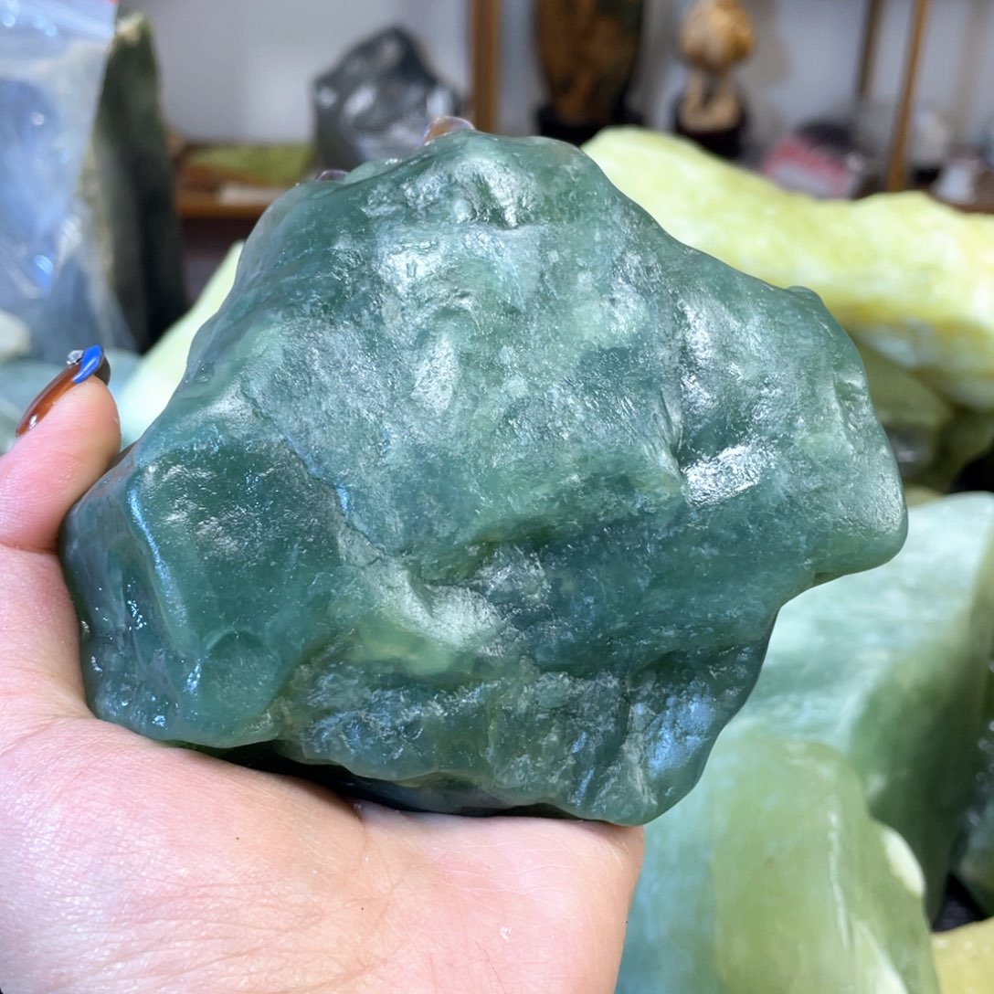 蛇纹石玉未镶嵌中国四大名玉简易