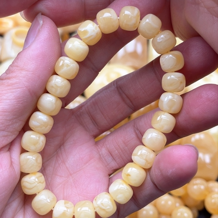蜜蜡裸石未镶嵌蜜蜡手串