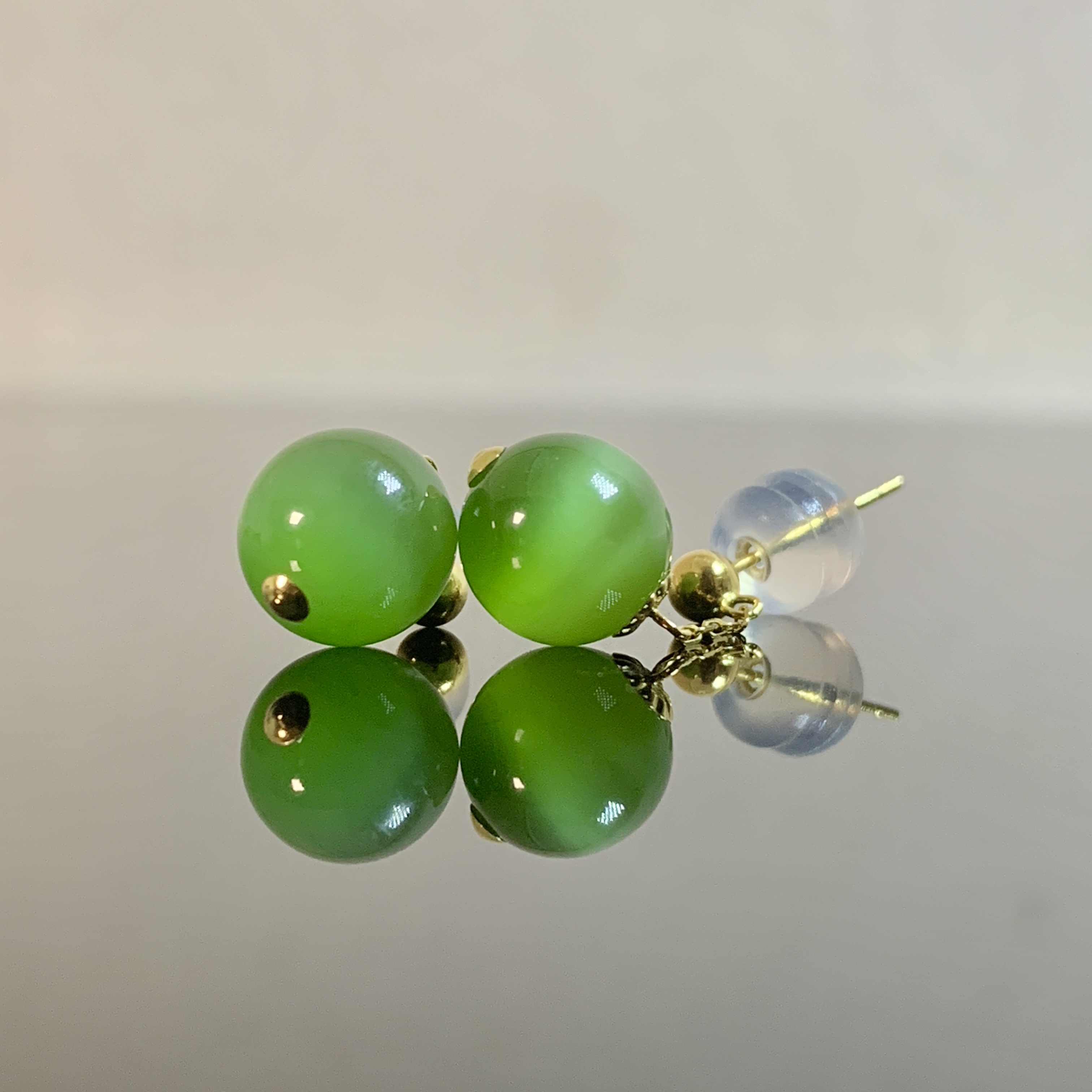 [玉结缘甄选]和田玉猫眼单珠耳钉18K金清新碧玉耳饰多样性发一