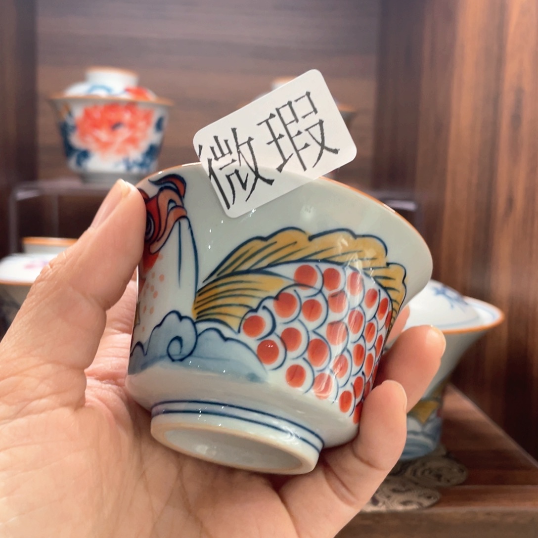 釉下彩纯手绘有瑕