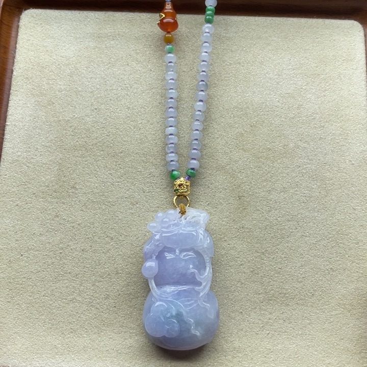 翡翠未镶嵌颈饰翡翠葫芦