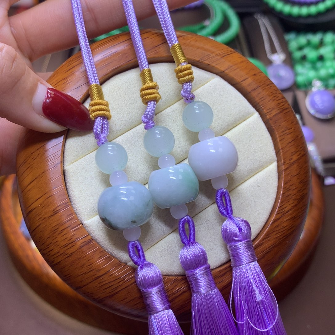 【闪购商品】翡翠颈饰未镶嵌翡翠