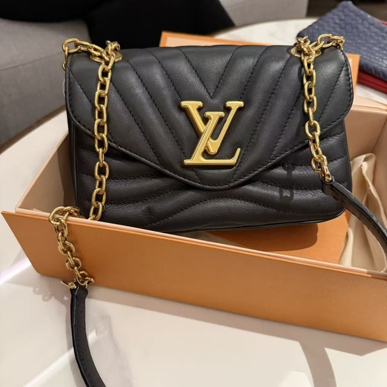99新 LouisVuitton/路易威登 A1564/lv单肩包斜挎包
