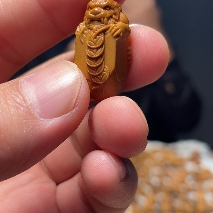 橄榄核吊坠橄榄核