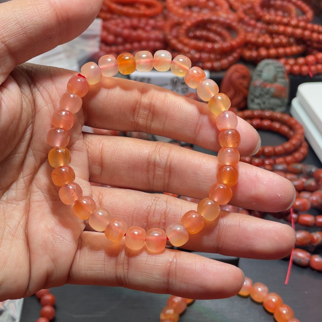 南红玛瑙手链未镶嵌