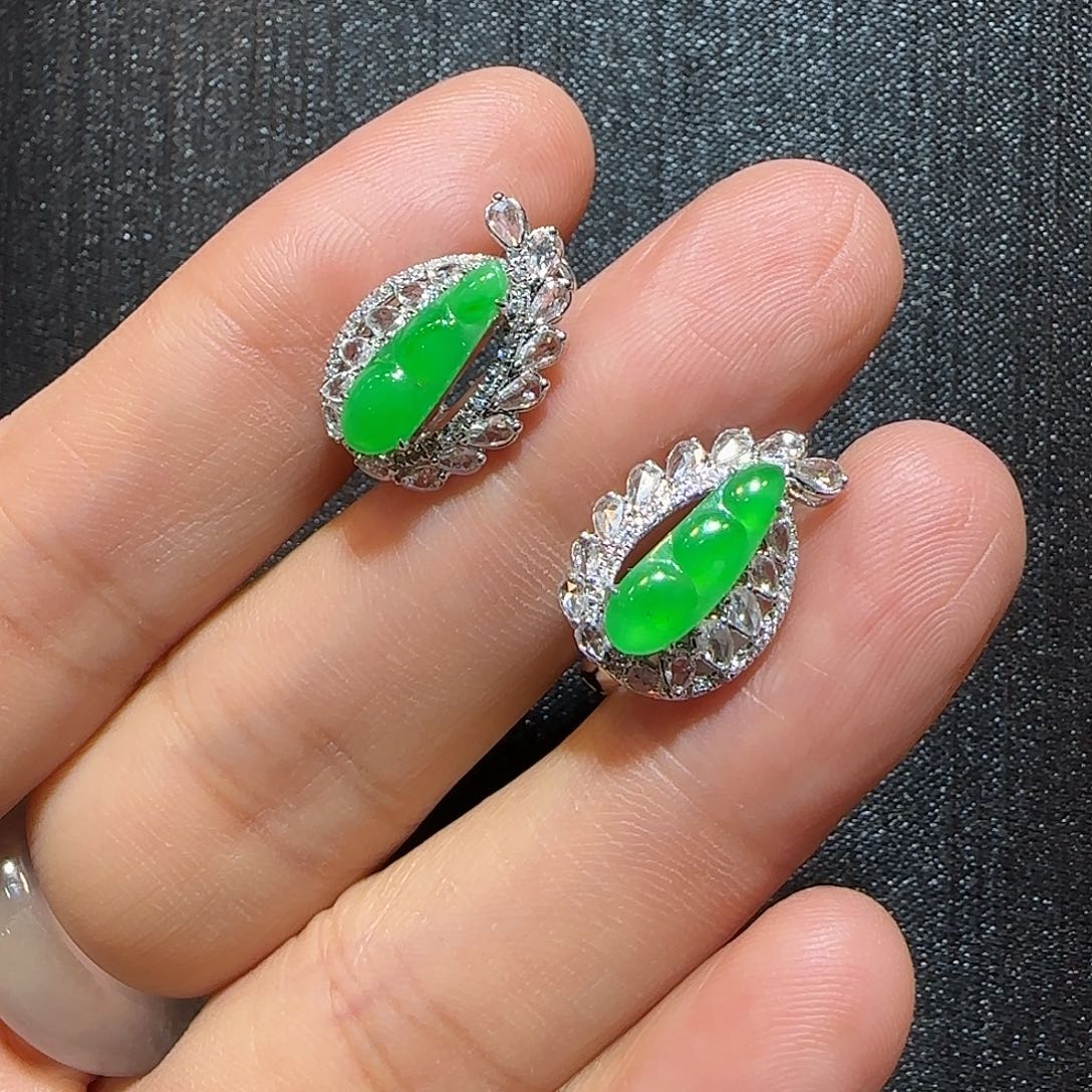 翡翠18K金镶嵌耳饰福豆耳包