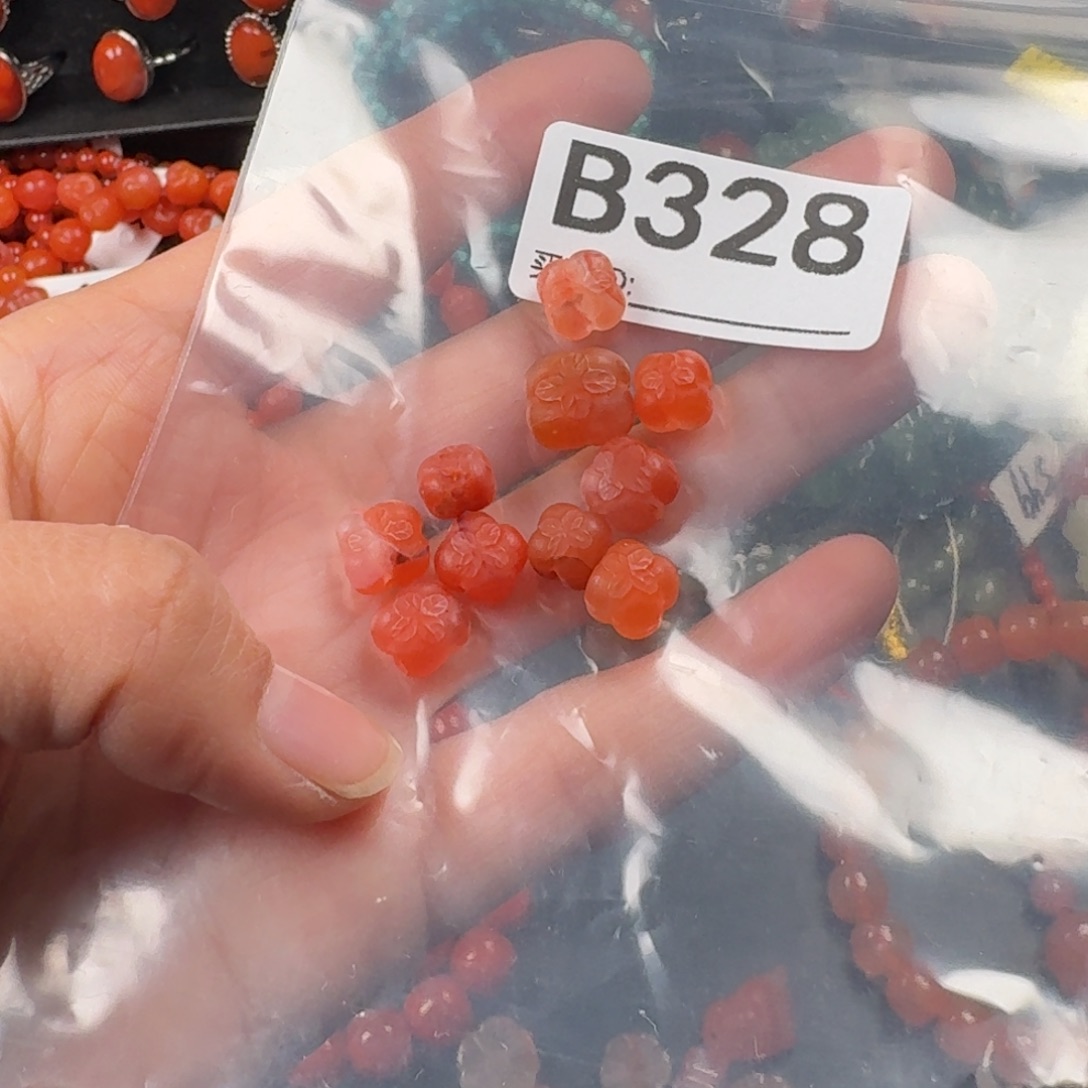 南红玛瑙未镶嵌珠宝奇石