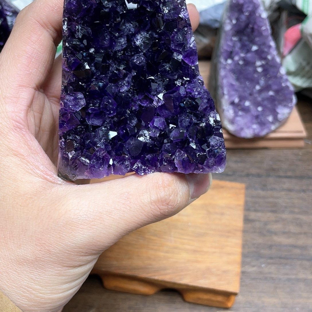 紫晶大型摆件（非配饰）未镶嵌
