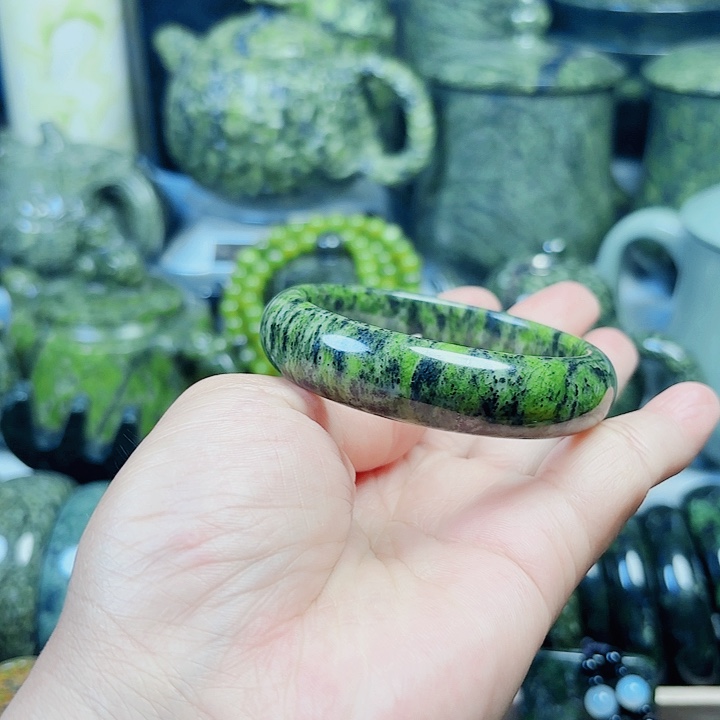 大理石藏玉药王石55和60手镯