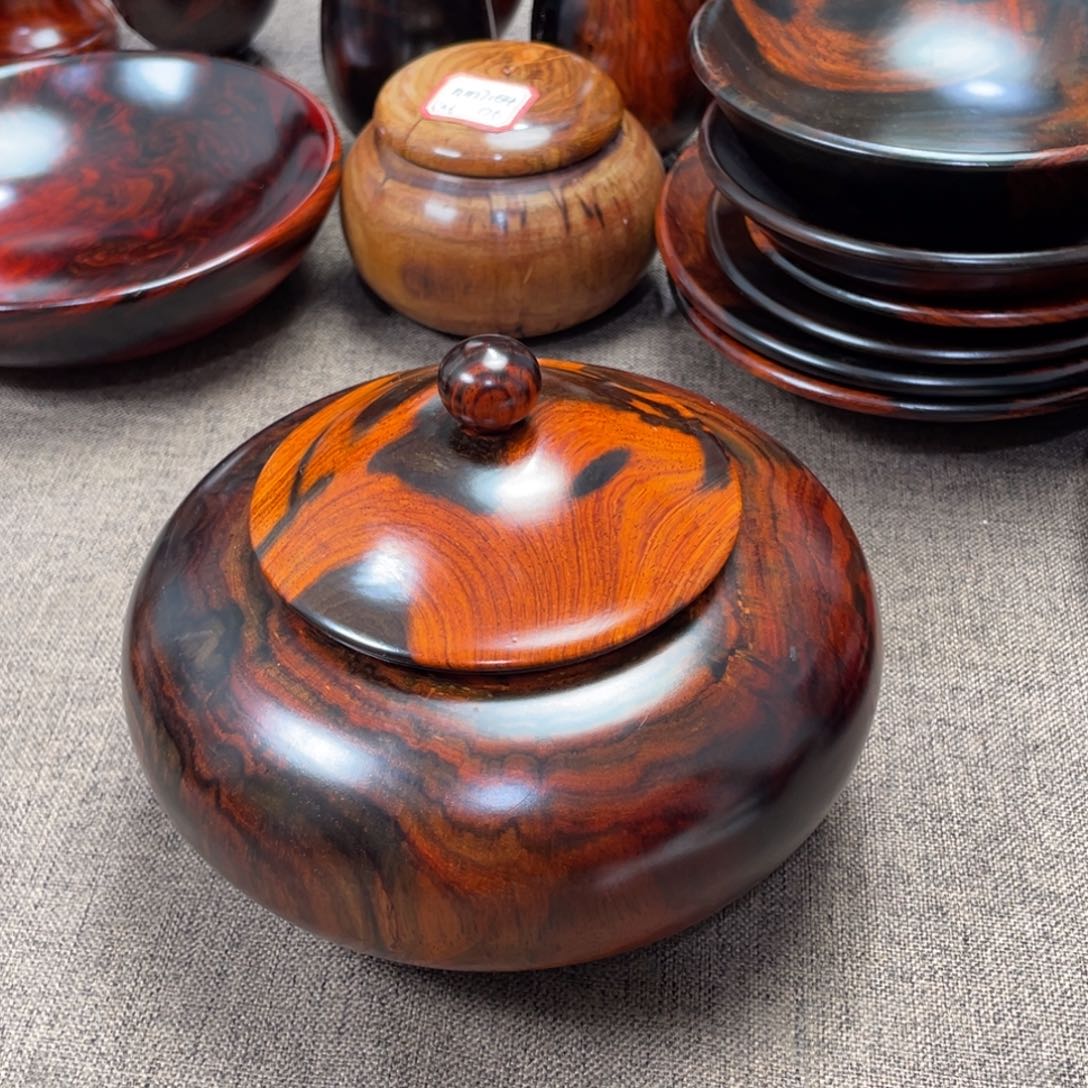 交趾黄檀（大红酸枝）用****7罐子