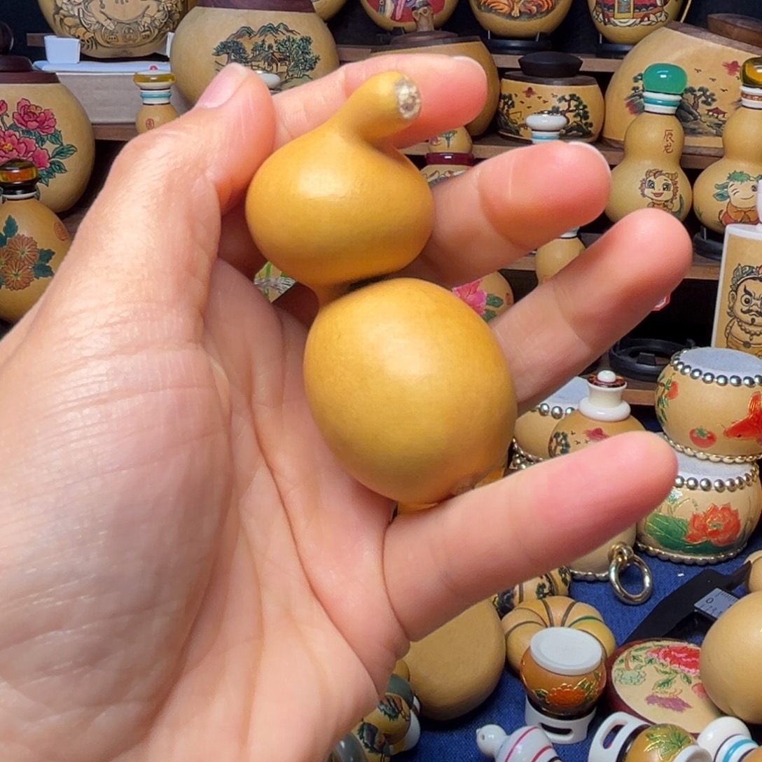 刘***常大叶紫檀（黑酸枝木类）