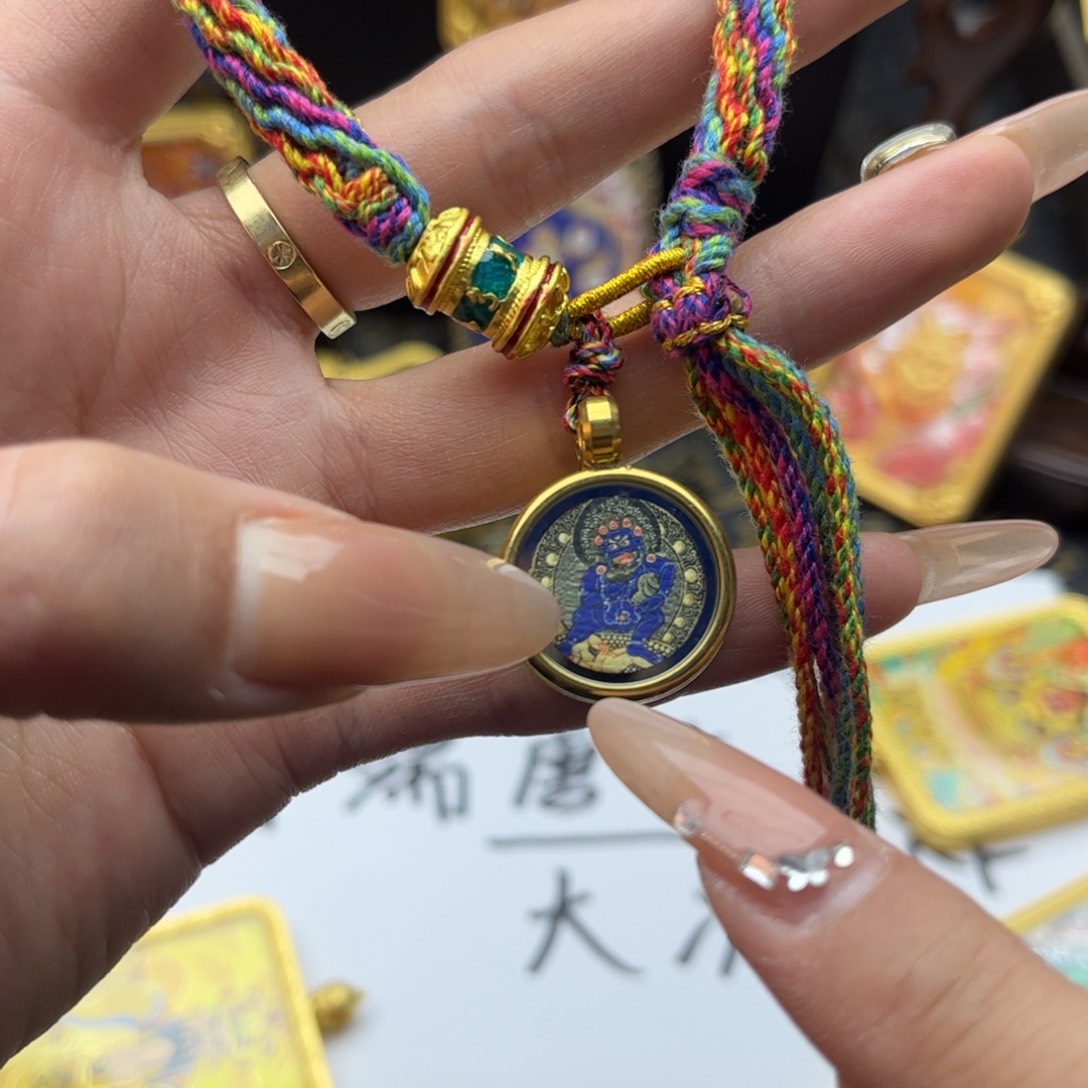 手链定制定制设计的时尚唐卡