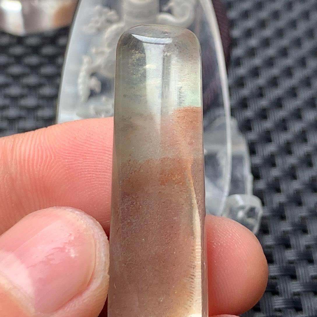 水晶颈饰未镶嵌一****?