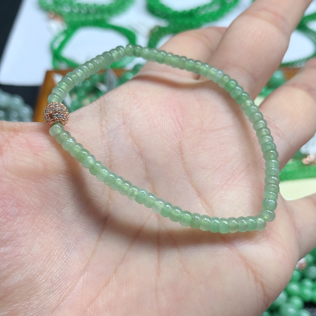 未镶嵌手链翡翠翡翠
