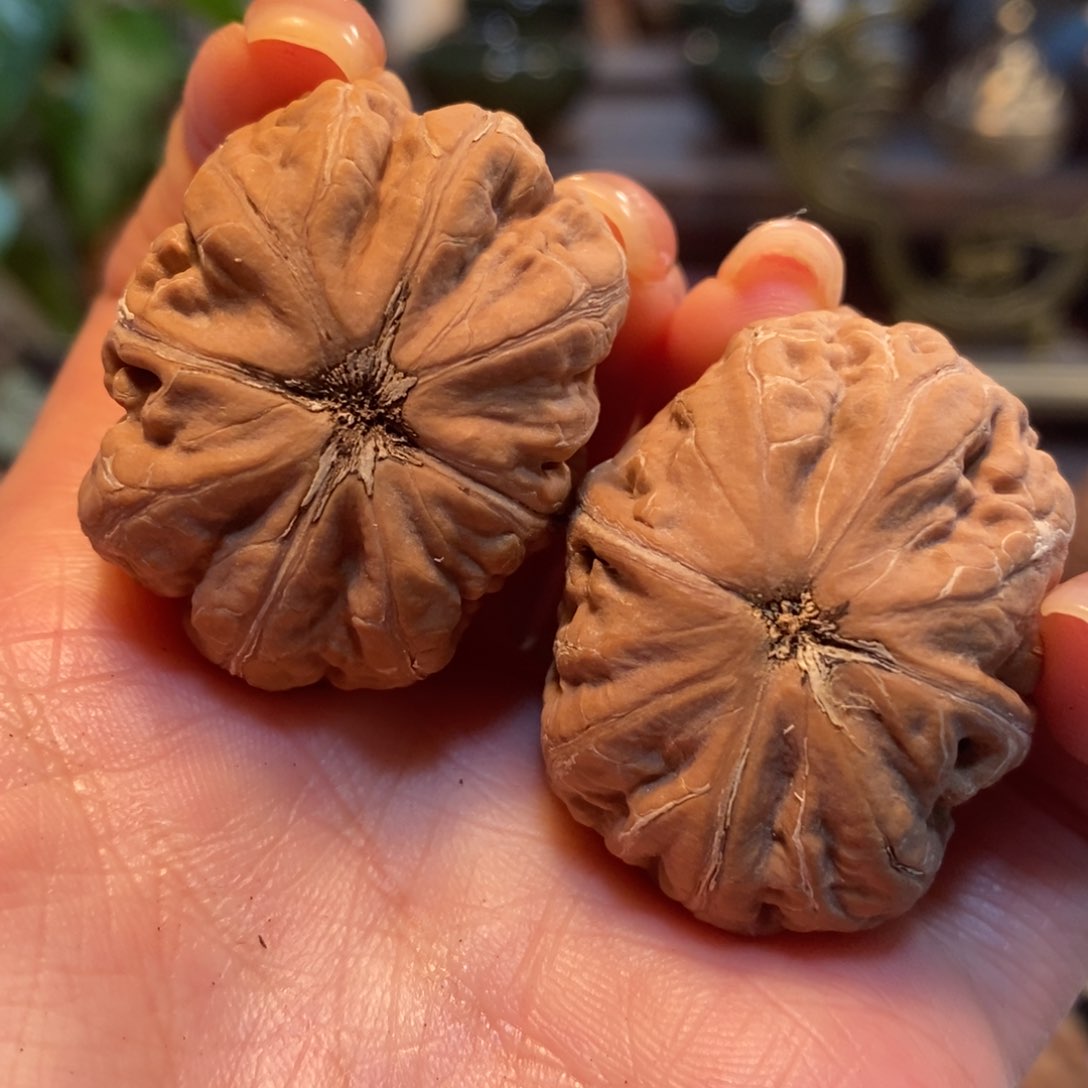 文玩核桃吊坠翻天印