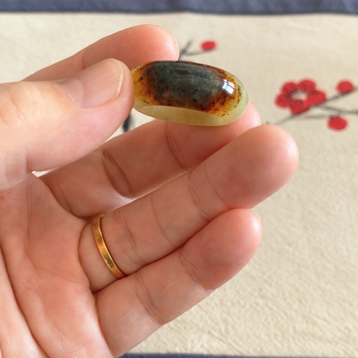 蛇纹石玉未镶嵌鱼缸石
